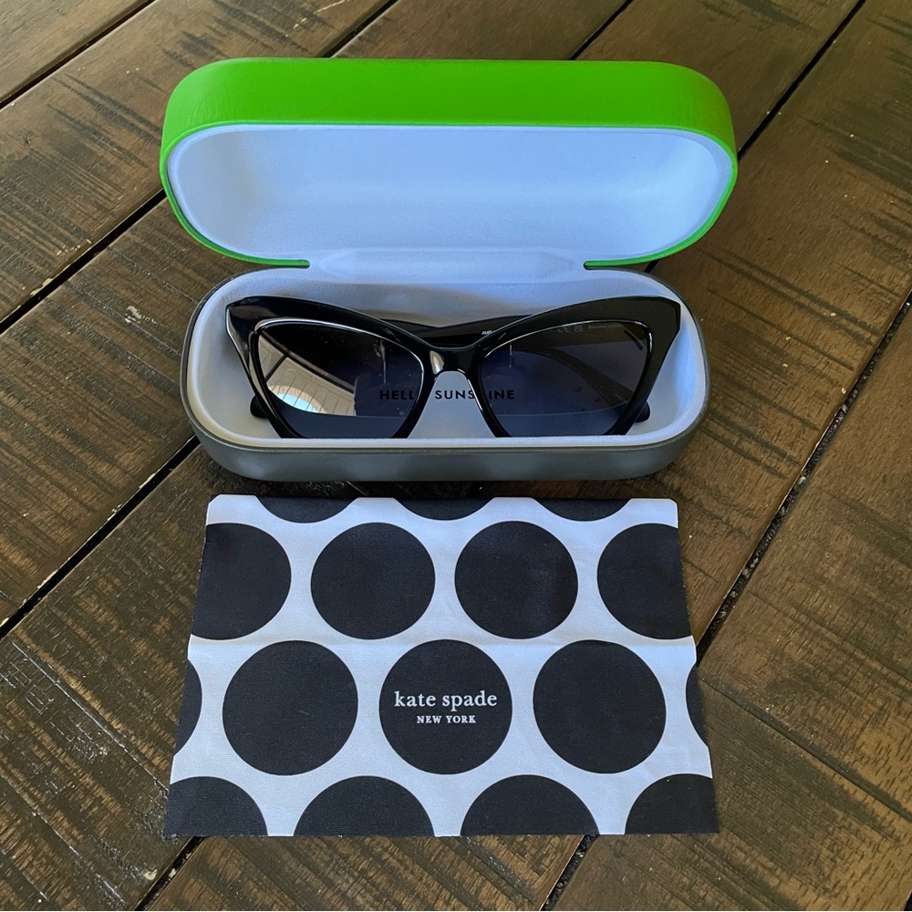 NWOT Kate Spade Amelie sunglasses!